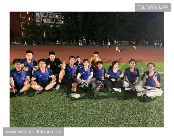 _极限飞盘锦标赛：速度、策略与团队合作_，极限飞盘比赛视频